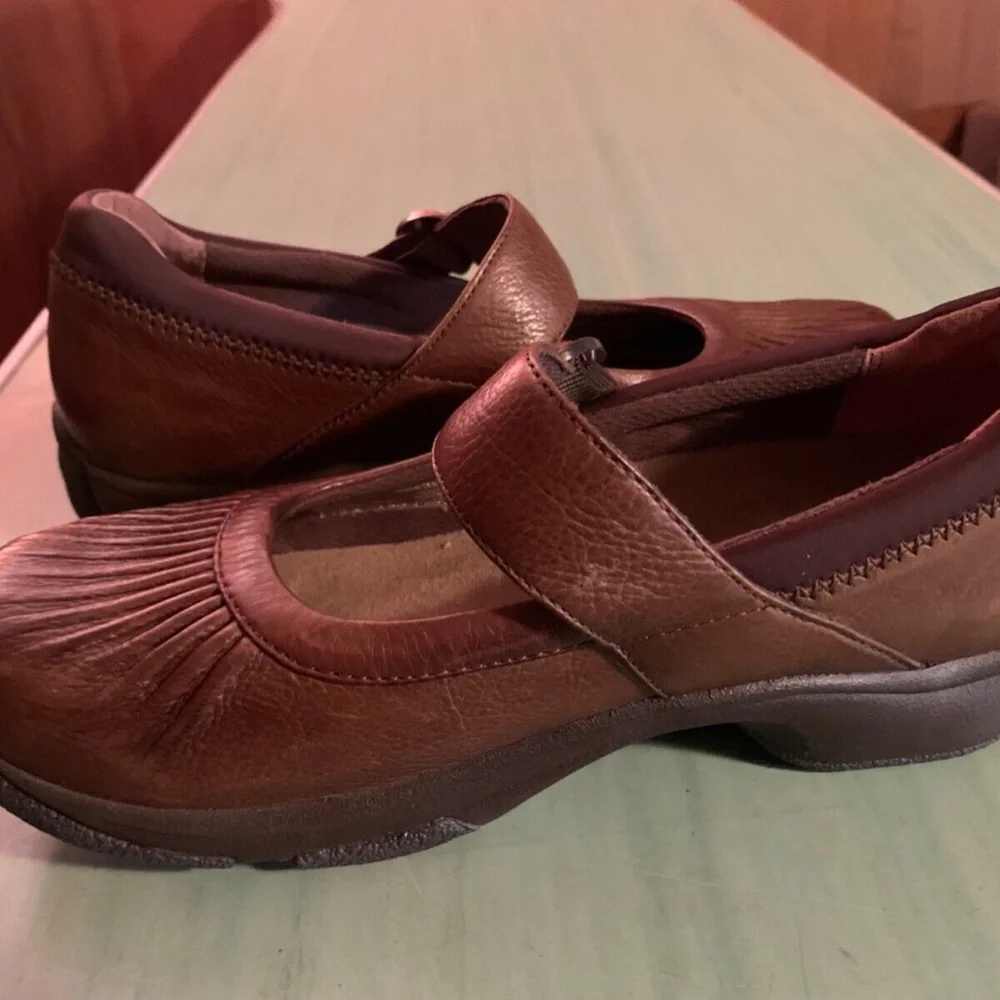 Dansko Brown Leather Mules - Picture 5 of 10